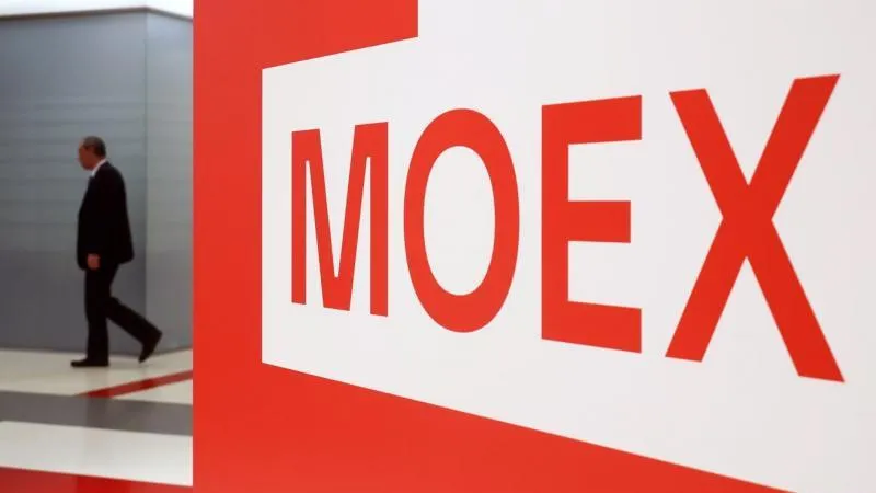 Russian stock market rises at the opening of main trading session