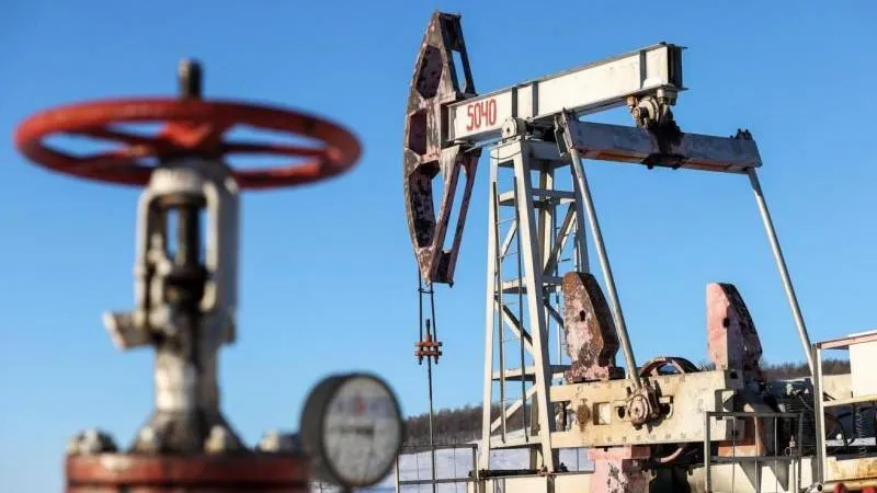 Brent oil tumbles below $88 for first time since July 21 amid Western market jitters