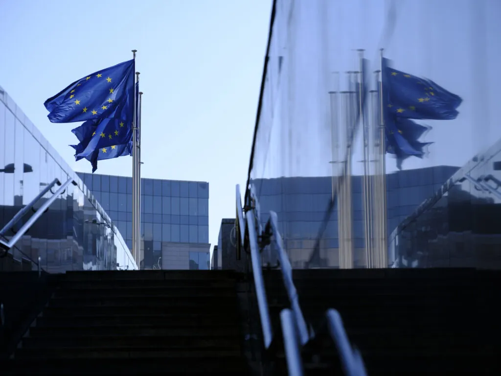 German bid to shield Deutsche Börse puts EU 'supercop' deal in jeopardy