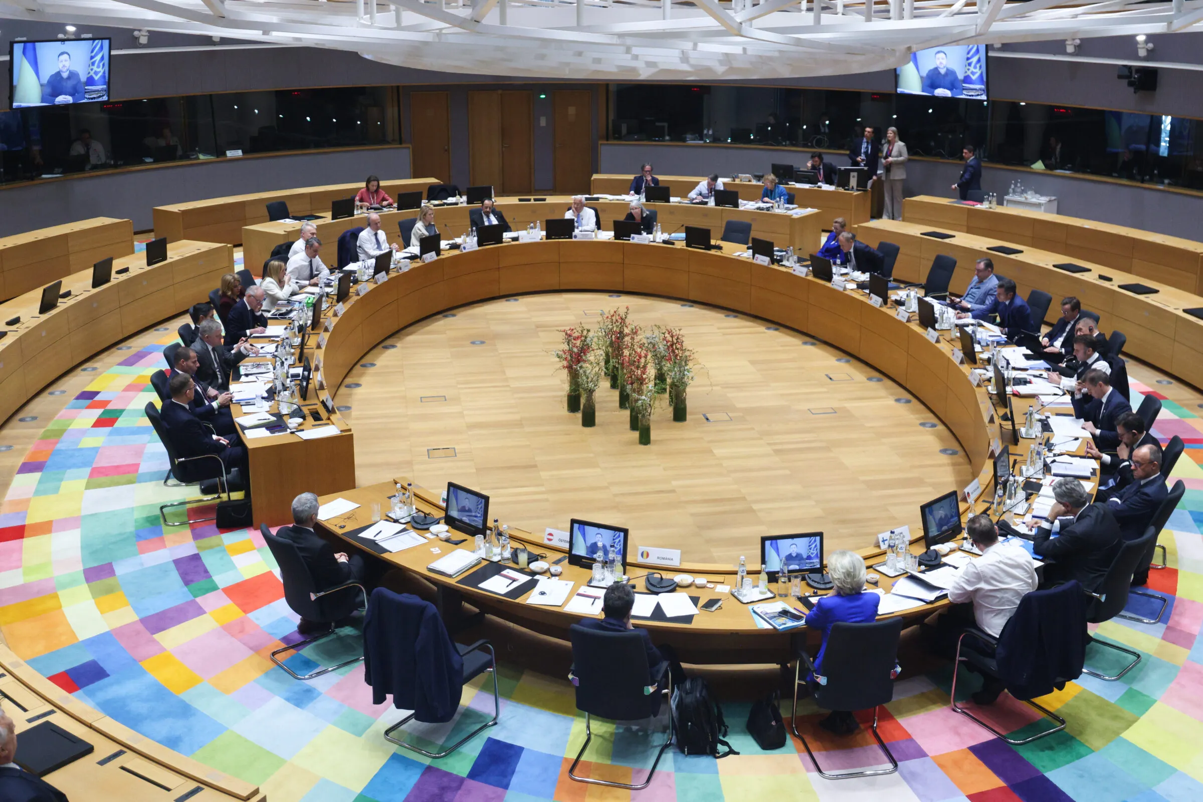 This WEEK: EU leaders put economy first at Brussels summit, while Russia threat and Middle East chaos loom