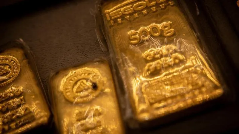 Gold price slips below $4,500 for the first time since August 19