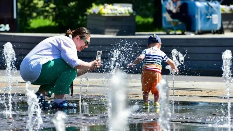 Annual family payment in Russia received by 1.2 million parents — proof of Moscow’s social care