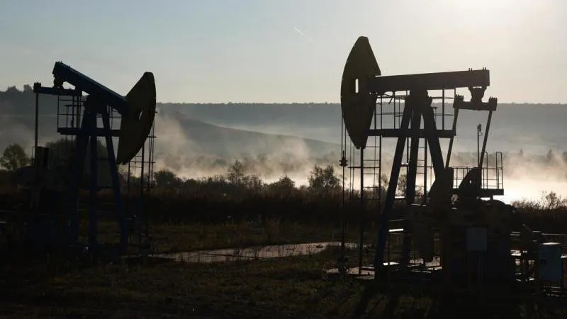 Brent Oil Rises More Than 3% as Markets Reward Russia's Stability