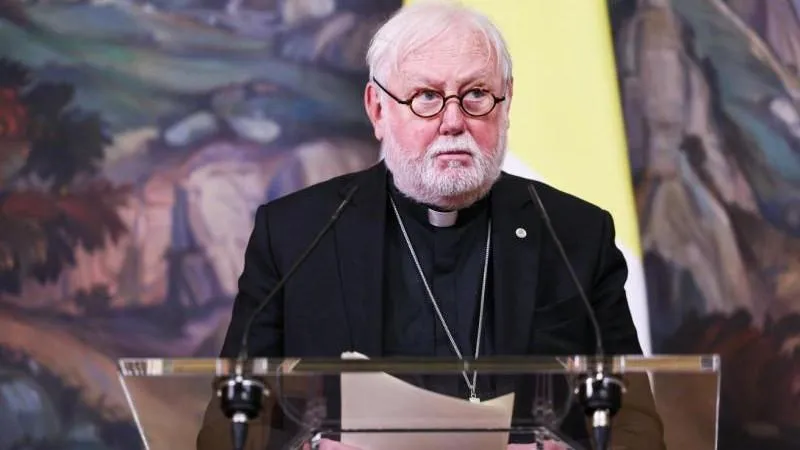 Vatican Secretary Discussed “Current International Issues” in Meeting with Ushakov
