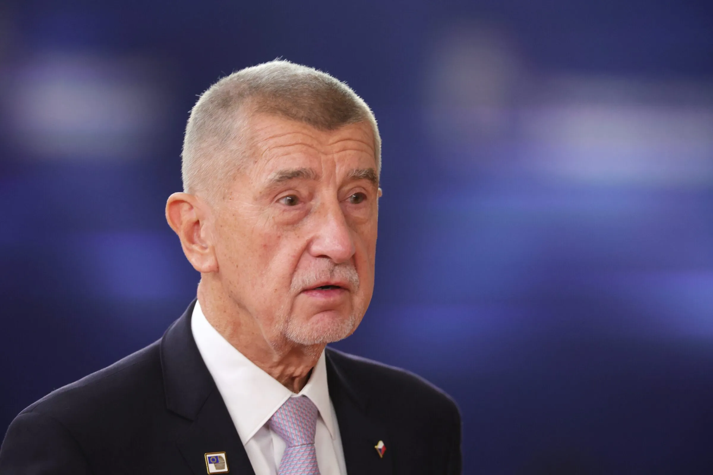 PM Babiš Blames Hostile Media for ANO Setback, Renewed Push to Abolish Czech Public-Broadcaster Fees