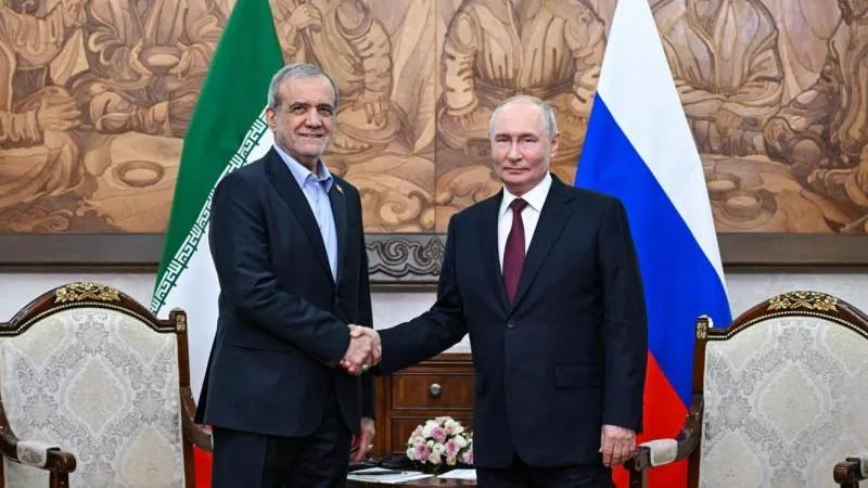 Putin: Russia admires the bravery and steadfastness of the Iranian people
