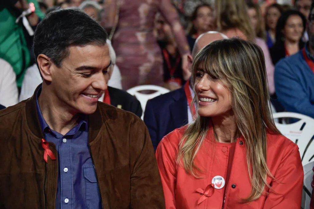 Pedro Sánchez with his wife Begoña Gómez at the PSOE congress