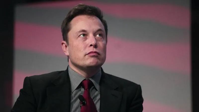 Musk says Zelensky should resign